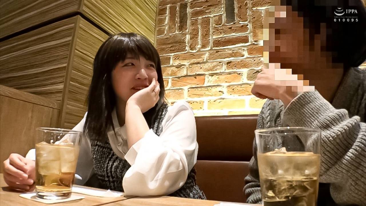 【個撮 / 人妻】地方妻と気楽に個撮SEX！精液を飲まされて完全覚醒ッ！【4/4】 gallery photo 3
