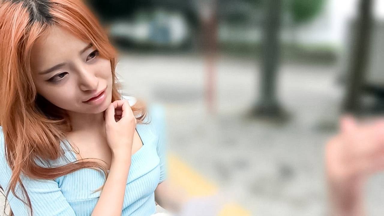 【ｼﾞｪﾅちゃん / 個撮】韓国美脚美女をマッサージ中にハメたっス！ gallery photo 1