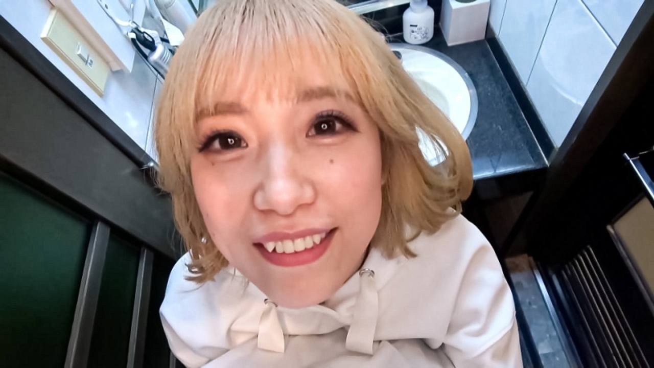 【まみﾁｬﾝ / 個撮】あまあまﾌｪﾗで搾精する潮吹きｷﾞｬﾙをｶﾞﾝ突きしてｲｶせてやったっス！ gallery photo 3