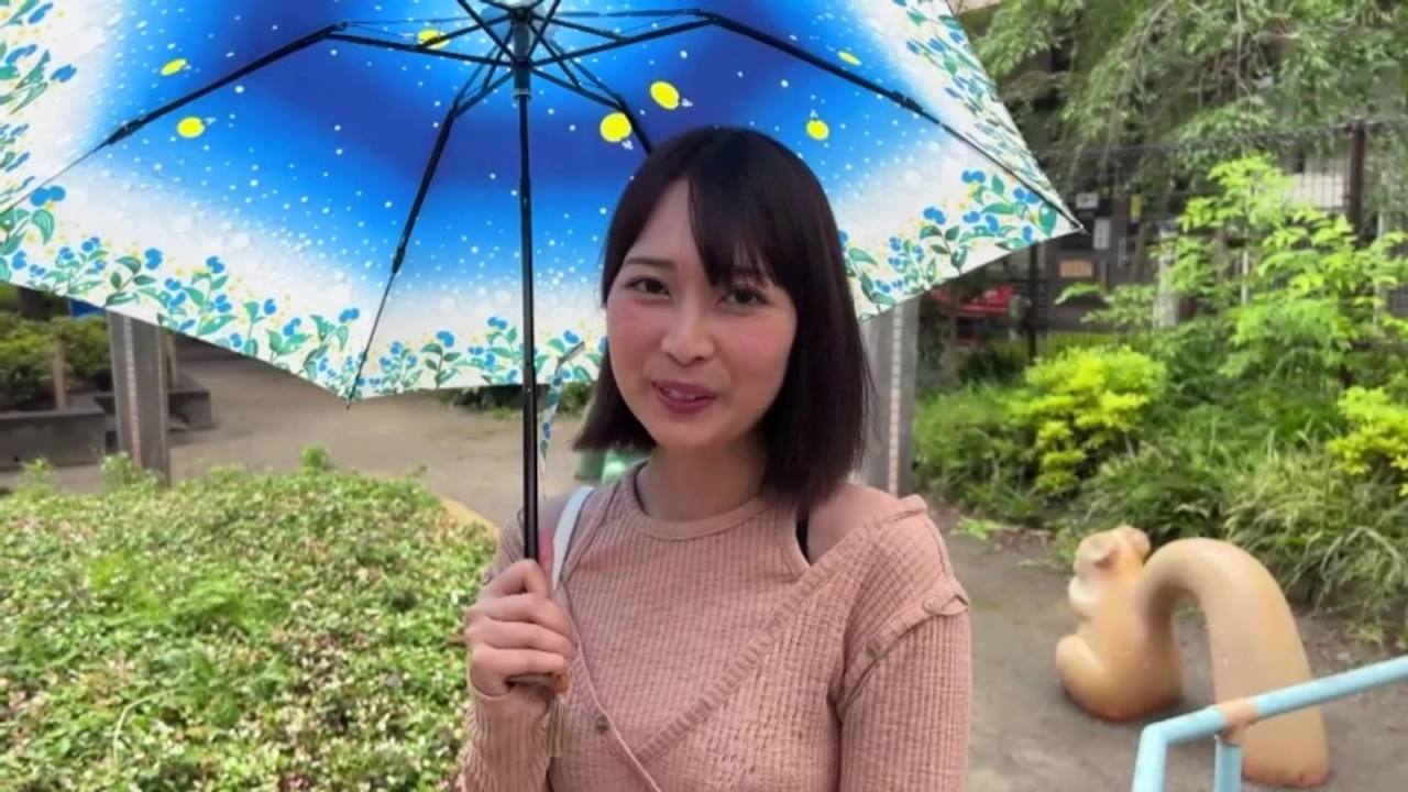 秘密の楽園で人妻と浮気エッチ！開放された空間で旦那要らずの最高なエッチにいつも以上に乱れまくってます♪① gallery photo 4