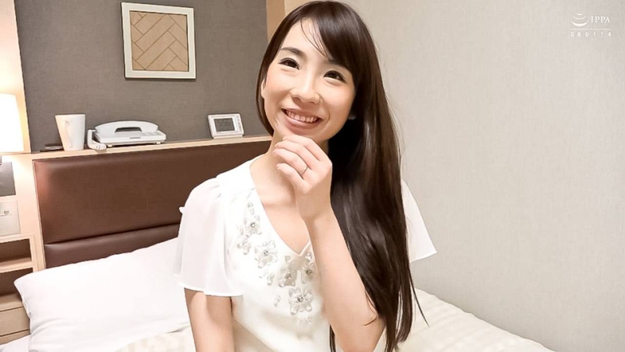 ※50本限定超特価※地味な人妻と個撮！清楚に見えて実はヤリマンな人妻さんは締まりが違う！ VOL.12 gallery photo 1