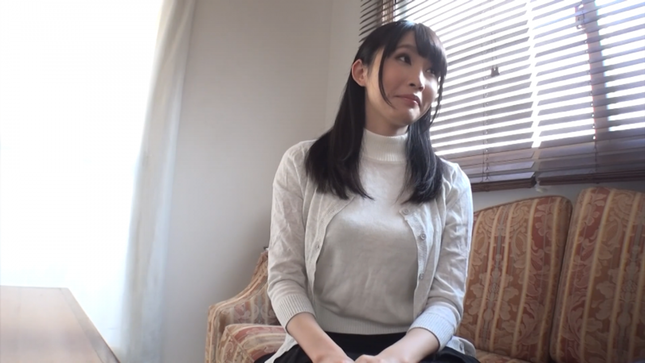 清楚≠Hじゃない？いいえ！清楚に見えるけど実はドスケベなOLさん、ここにいます！！ gallery photo 1