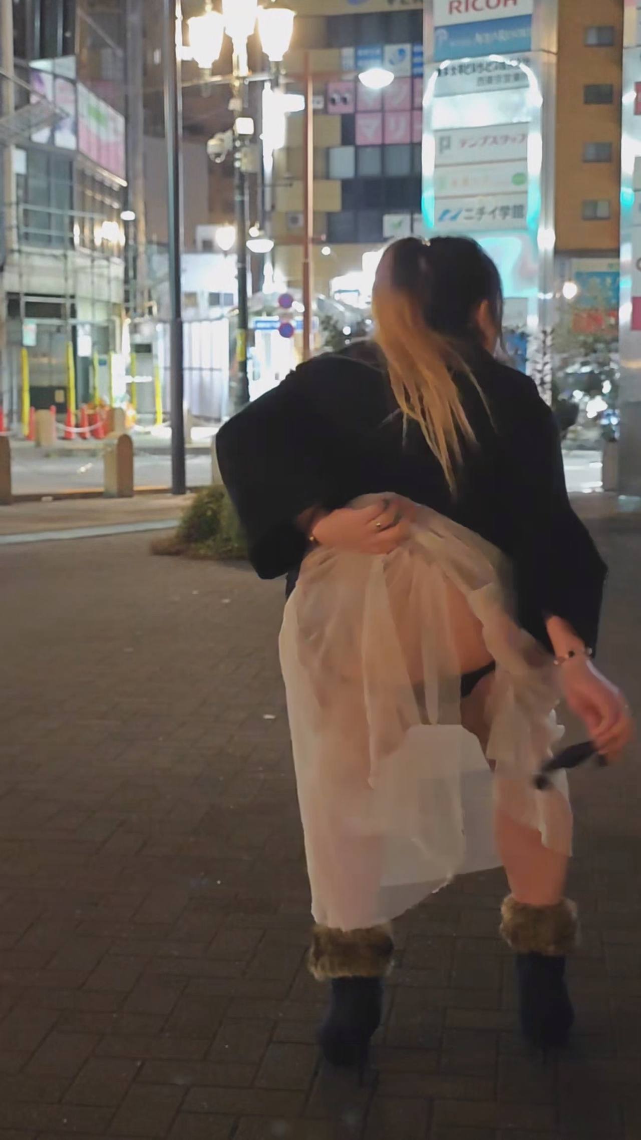 【女装】高画質版あります 女装男*の深夜の露出おさんぽ gallery photo 6