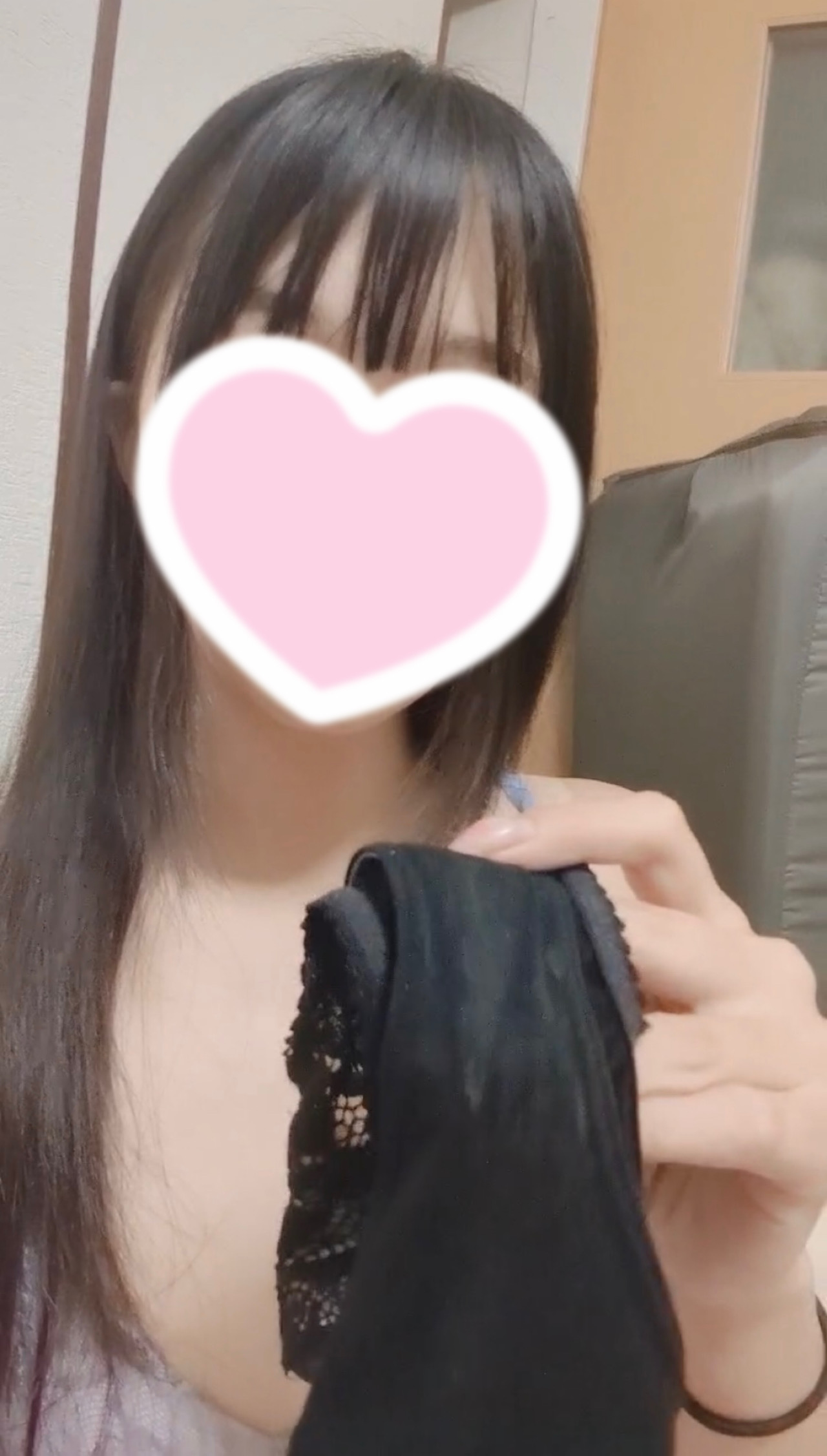 【無/人生/終了】清楚系OLの裏の顔を大暴露！借金返済不可の為約束通り全世界に黒歴史を公開する。 gallery photo 3