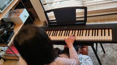 さなちゃんのピアノ顔面ペダル黒タイツ編VOL2