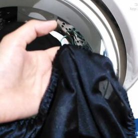 同棲中の彼女の洗濯機の中（私服・下着）をチェック？
