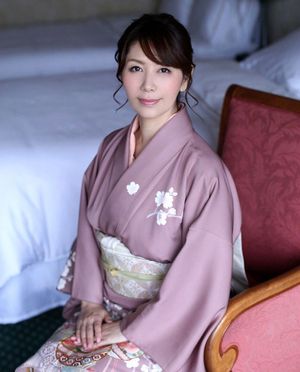 和服の美人熟女「典子さん」脱いだらゴイゴイスー