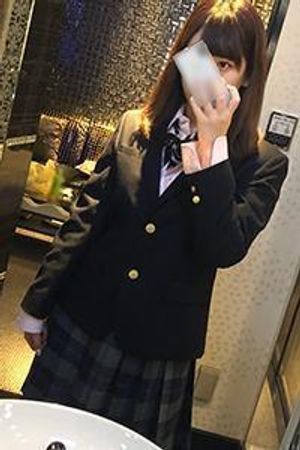 【個撮】関東私立普通科(トトナナ) 素っ気なくてもキスは好き。意外と真面目系ギャル