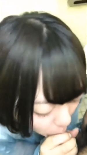 数量限定!顔出し! 童顔彼女のごっくんフェラチオ