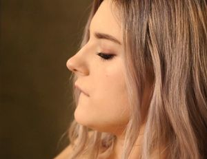 【ロシア娘の楽園35】Teens Love。これから恋人と味わう性の快楽に欲情する巨乳娘。未熟な心で堕落した大人の淫乱行為の虜になってしまい、絶頂して新鮮な子種液を娘のカラダに飛び散らす激しい愛欲行為