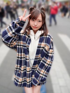 【アイドル】ケツ穴丸見え都内ラブホ動画販売(可愛い)