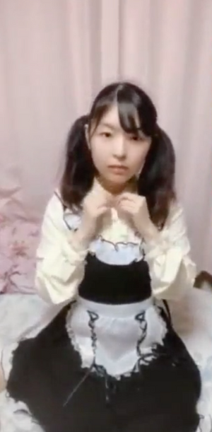 「無」メイドコスプレ素人の個人撮影?
