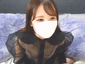 可愛いお姉さんの何度も潮吹きオナニー
