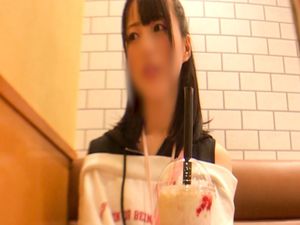 【裏垢女子】えっちなバイトに興味津々な女の子をハメ撮り
