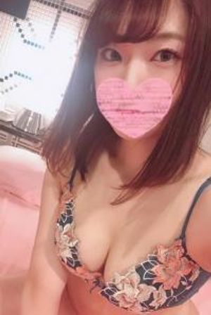 ※期間限定1000ptオフ 初撮り?完全顔出し・ グラビアアイドル顔負け!! 美巨乳?美尻?ナイスクビレ? 三拍子が揃った神スタイル美女降臨の あもえちゃんと濃厚激しめのエッチ??