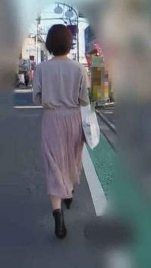 【個人】訳あり美人若妻、お昼過ぎに忍び込み寝込みを襲う