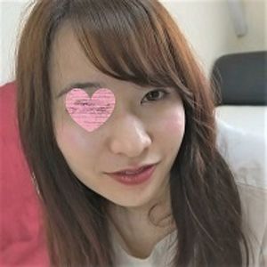 「無修正」「顔出し」清楚で可愛いのにセクシーなフェロモンが出ている魅惑の女子大生かりんさん20才?Gカップのフェロモンボディーを隅から隅までクンクンさせてもらうと…