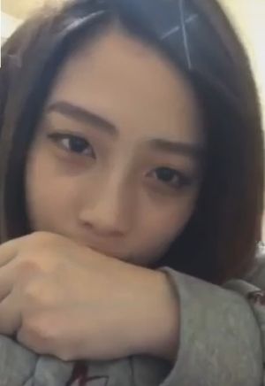 超かわいいギャルが自撮りオナニーで潮吹き絶頂(50ぷん)