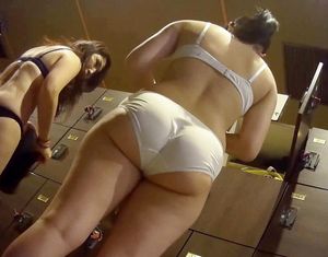 HD Women's Locker Room 08