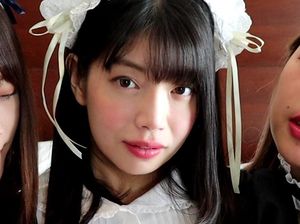 【11月限定販売】メイドの瀧本梨絵がレズ友だちに逝かされ肉棒に突かれてしまう