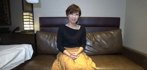 【無修正】セックスを楽しむショートヘア人妻(43歳)