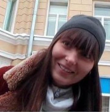 (悪ふざけ個人撮影 ウクライナ発)大学まで乗せて欲しいと美少女大学生が頼んできて、遅刻寸前なのに車内で3P生ハメ特濃精子超大量ぶちまけベロ発射の衝撃映像を入手!(東欧美少女の性欲は底なし超強烈編!)
