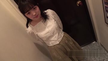 高画質無修正)今日は誰かに抱かれたい・・ウルウル瞳の素人娘に連続ハメ?