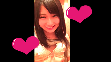 流出レア★カフェのトイレで明るくてキュートな子が乳首オナで逝っちゃう こんなに可愛い子がトイレで・・・彼のお願いの為に敏感オナ逝き
