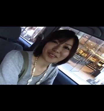 どM変態素人騎乗位中出し
