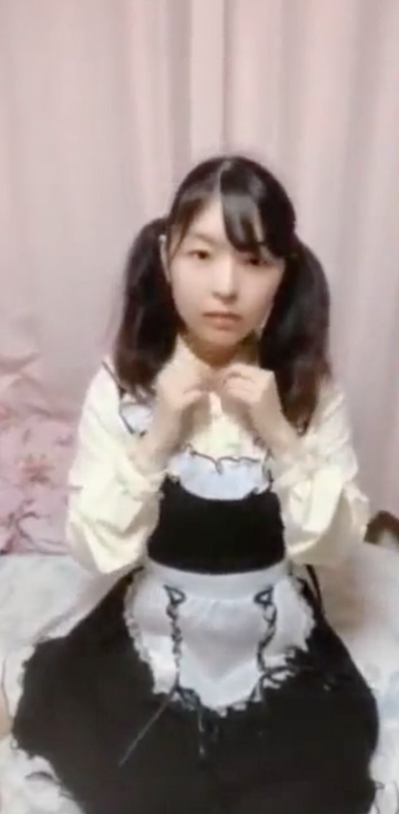 「無」メイドコスプレ素人の個人撮影?