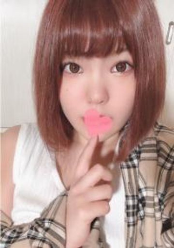 【無個撮】美尻を鷲づかみでぶち込んで髪の毛を振り払いながらイキまくるヤリマン女子にNGの顔面に発射したら目線がマジで怒ってましたwww