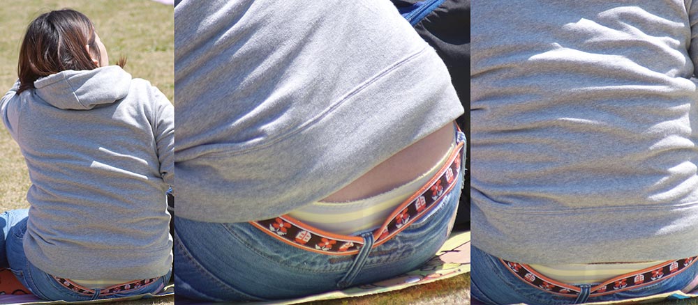 ムッチムチの元気な若ママさんはジーンズの腰からシマシマのパンティーをチラチラと覗かせてくれる!!
