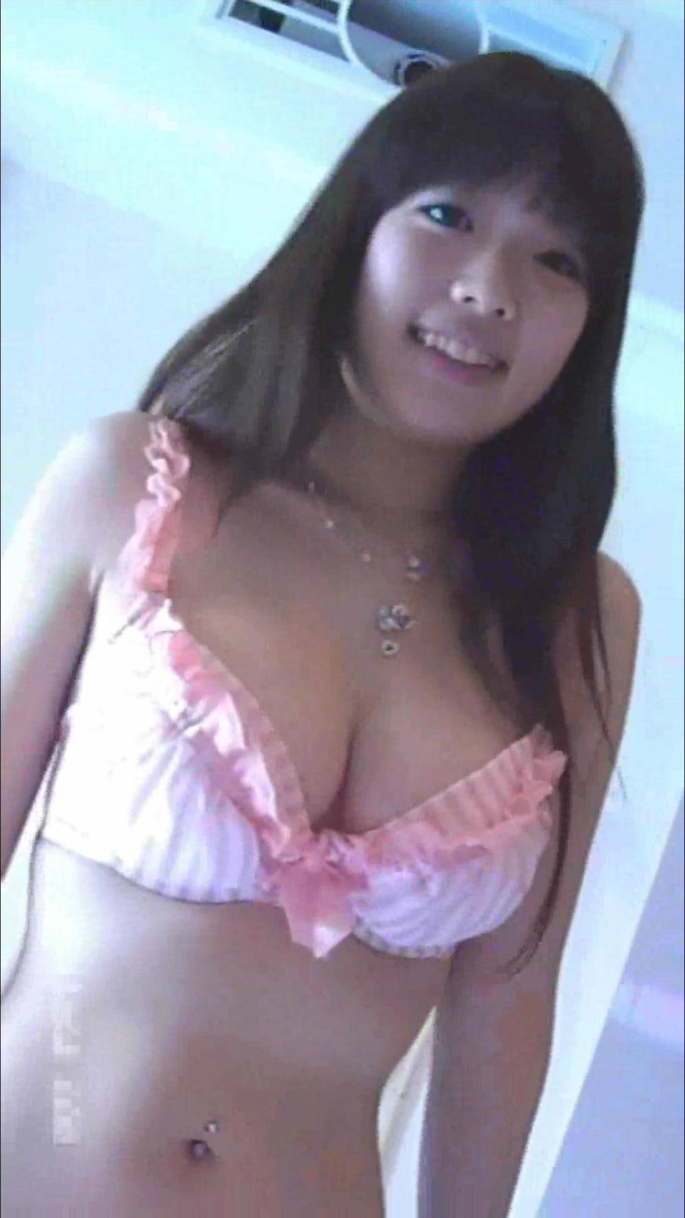 無 出会い系で知り合ったEカップ22歳美女その２