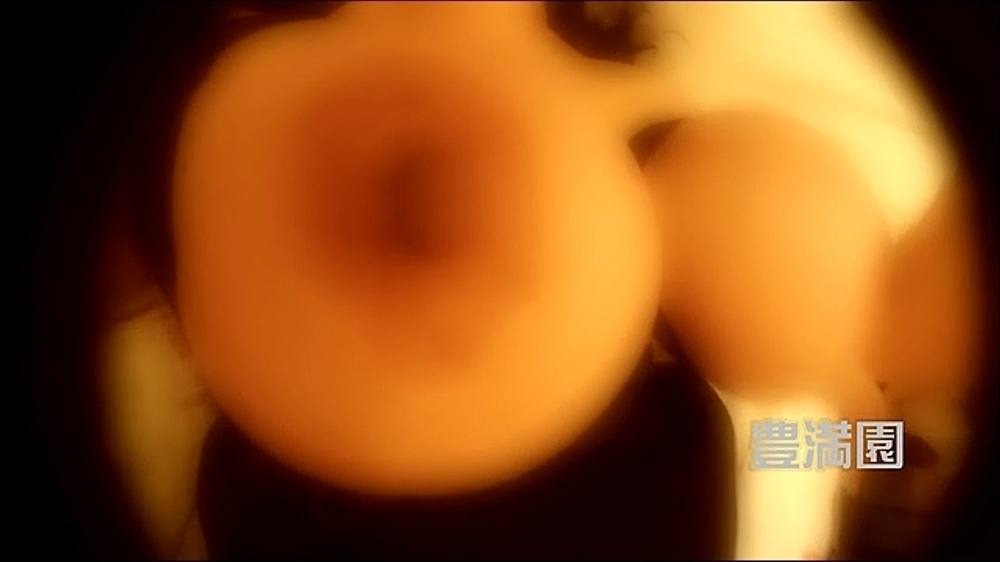 【個人撮影】110cm巨乳爆乳Jカップゆりさん連続イキ乳首舐め母乳絞り出し編