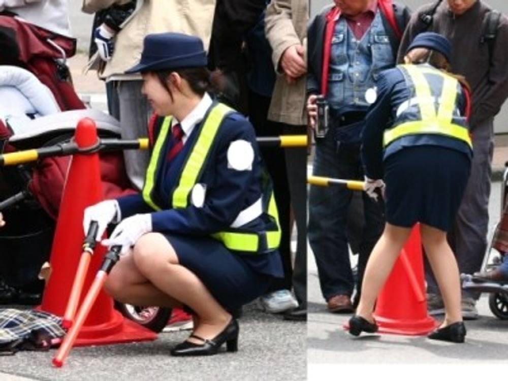 女性警備員　萌え