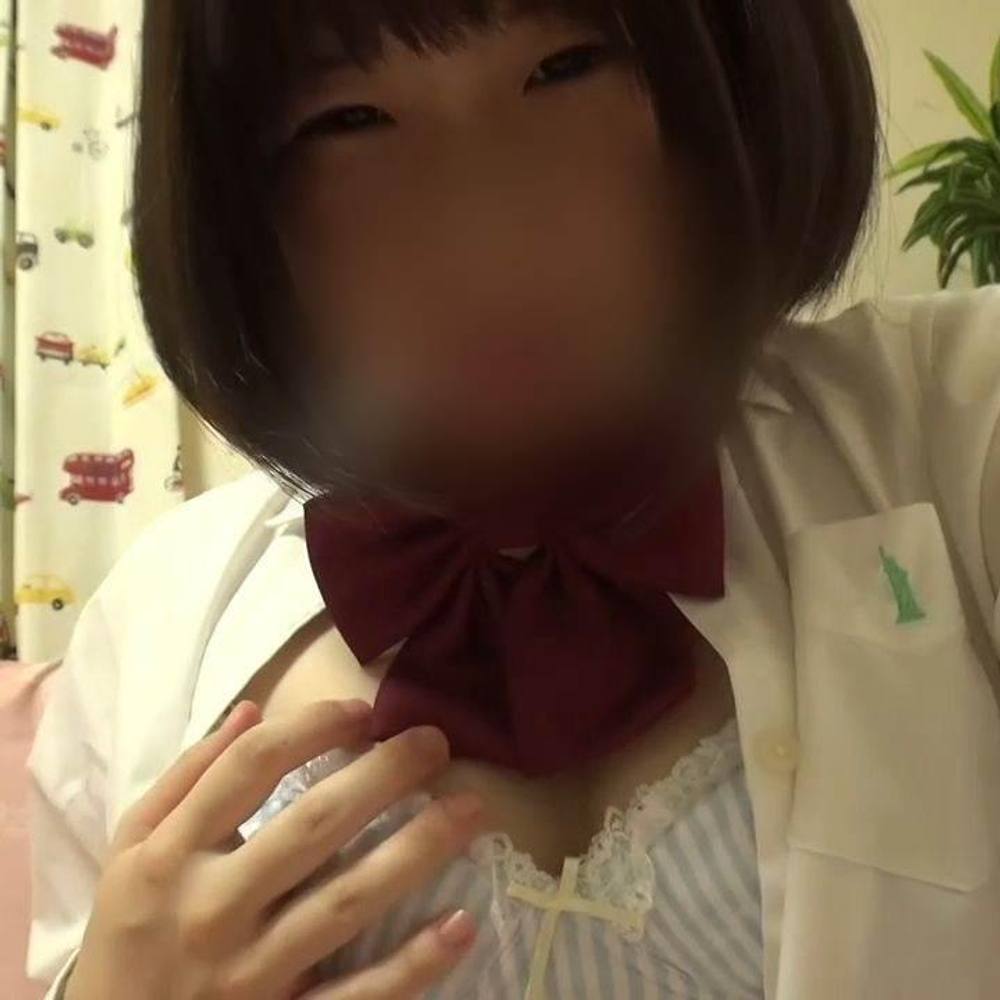 【個撮】清楚で可愛いデカ尻美人制服女子。淫乱マンコを弄り何度も絶頂しちゃってました。