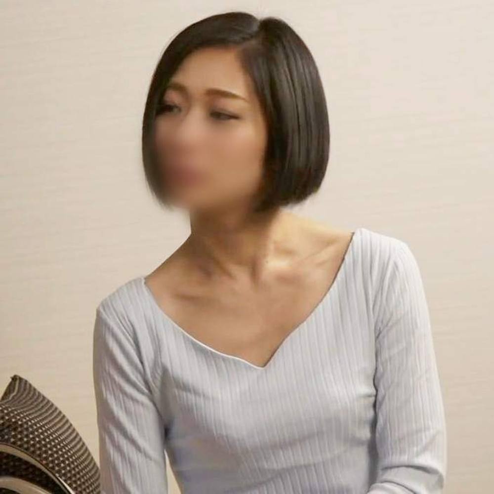 【中出し】色気がたまらない41歳・ショートヘアー人妻◆自宅に連れ込みハメ撮りSEX！生チンに酔いしれ乱れ狂う生中出しSEX！