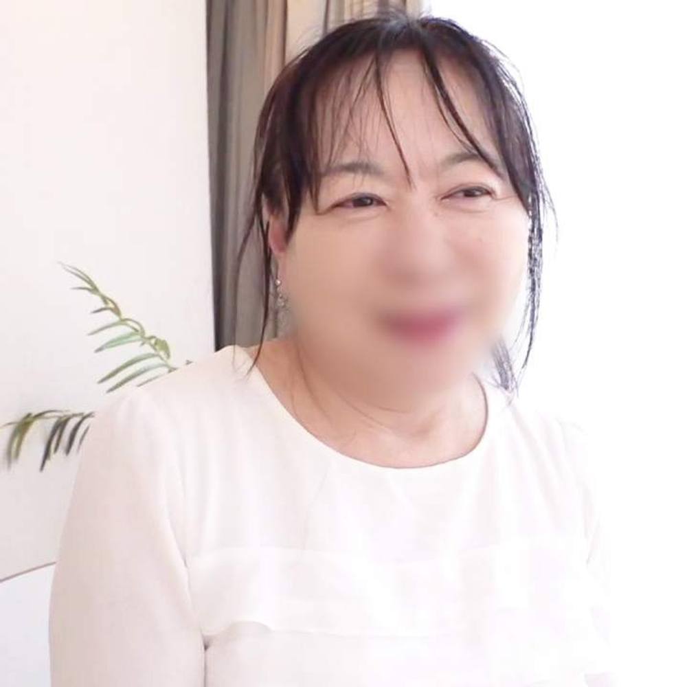 【熟女】年齢を重ねてもなお◯役。ドM熟女。58歳。ぽっちゃり人妻。あけみさん。テープで巻かれ、ガン突きされて咽び泣きながらイキ果てる。中出し。