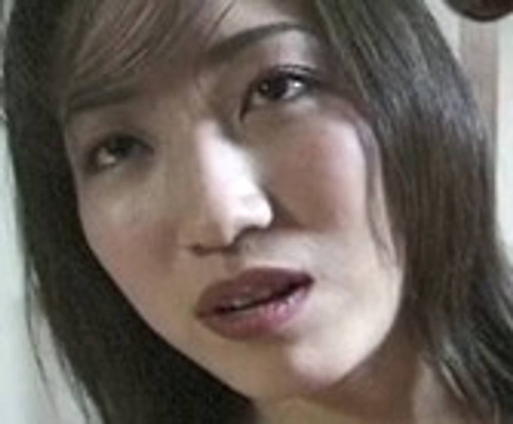 魅力的な美ボディの人妻