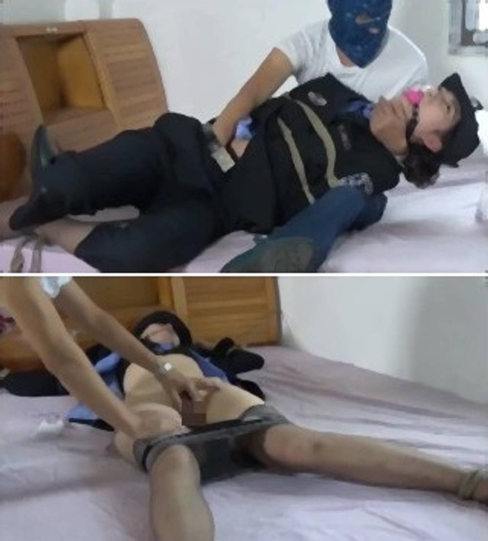 【婦人警官コスＳＭ前編】超真面目そうな婦人警官を緊縛してベッドに固定しおまんこをまさぐるやりたい放題なＳＭ動画