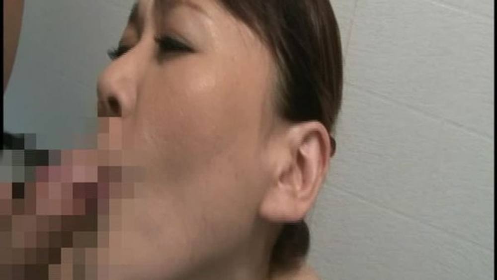 【発禁ファイル】童貞息子　色気たっぷりのデカ乳母に我慢できなくなっ