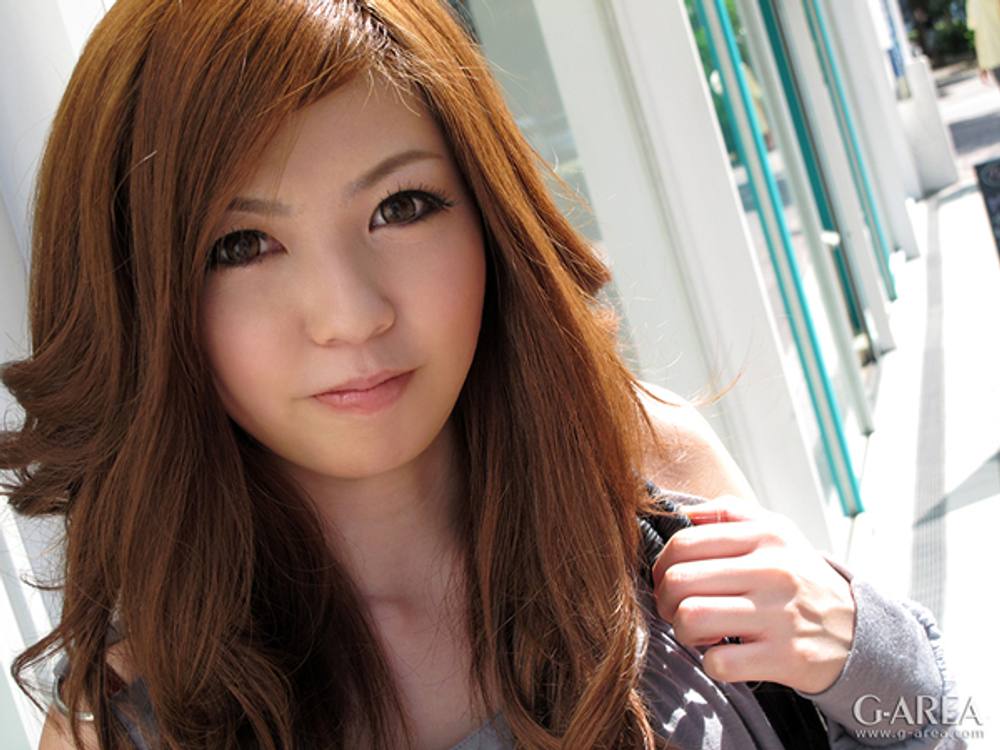 G-AREA「ひろな」ちゃんは関西から学校をサボって遊びに来ていた美容系専門学生