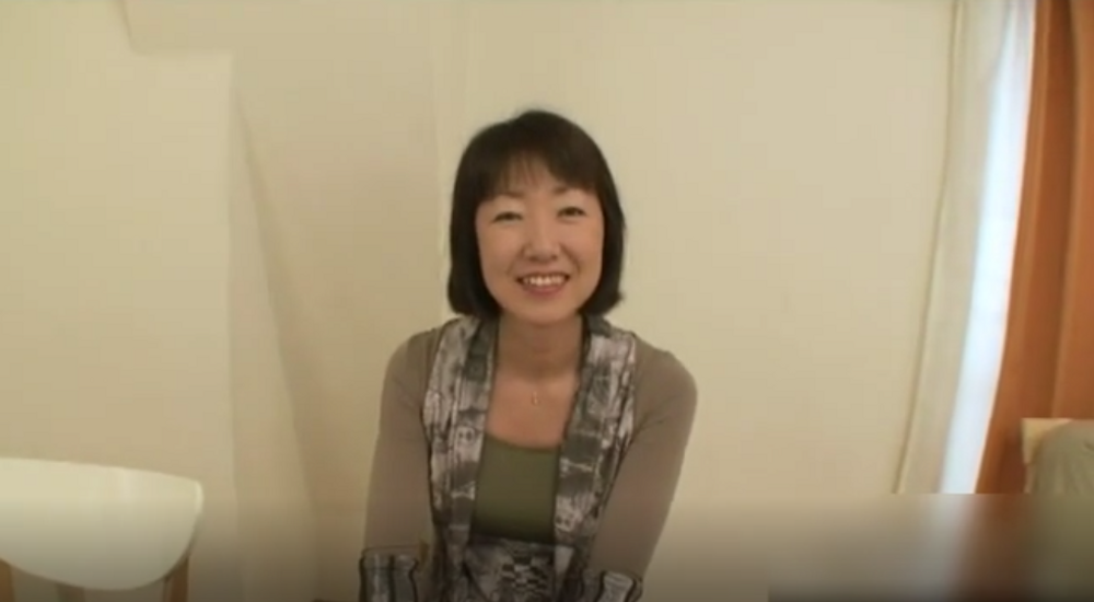 石井由紀子 48歳