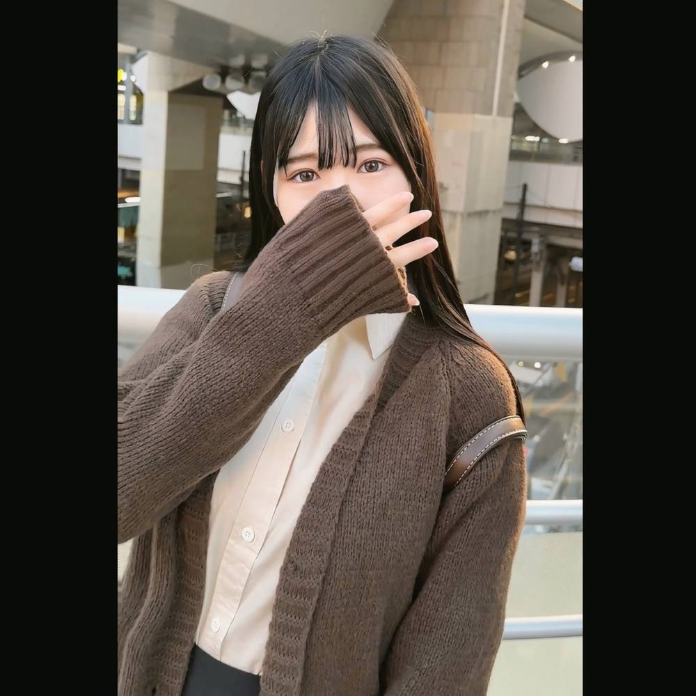 【電撃デビュー】人気恋愛ドラマ出演。大手アカ契約未達の逸材。18歳になったばかりの『天才小タレ』と。※過激映像送付(種付け2回分)