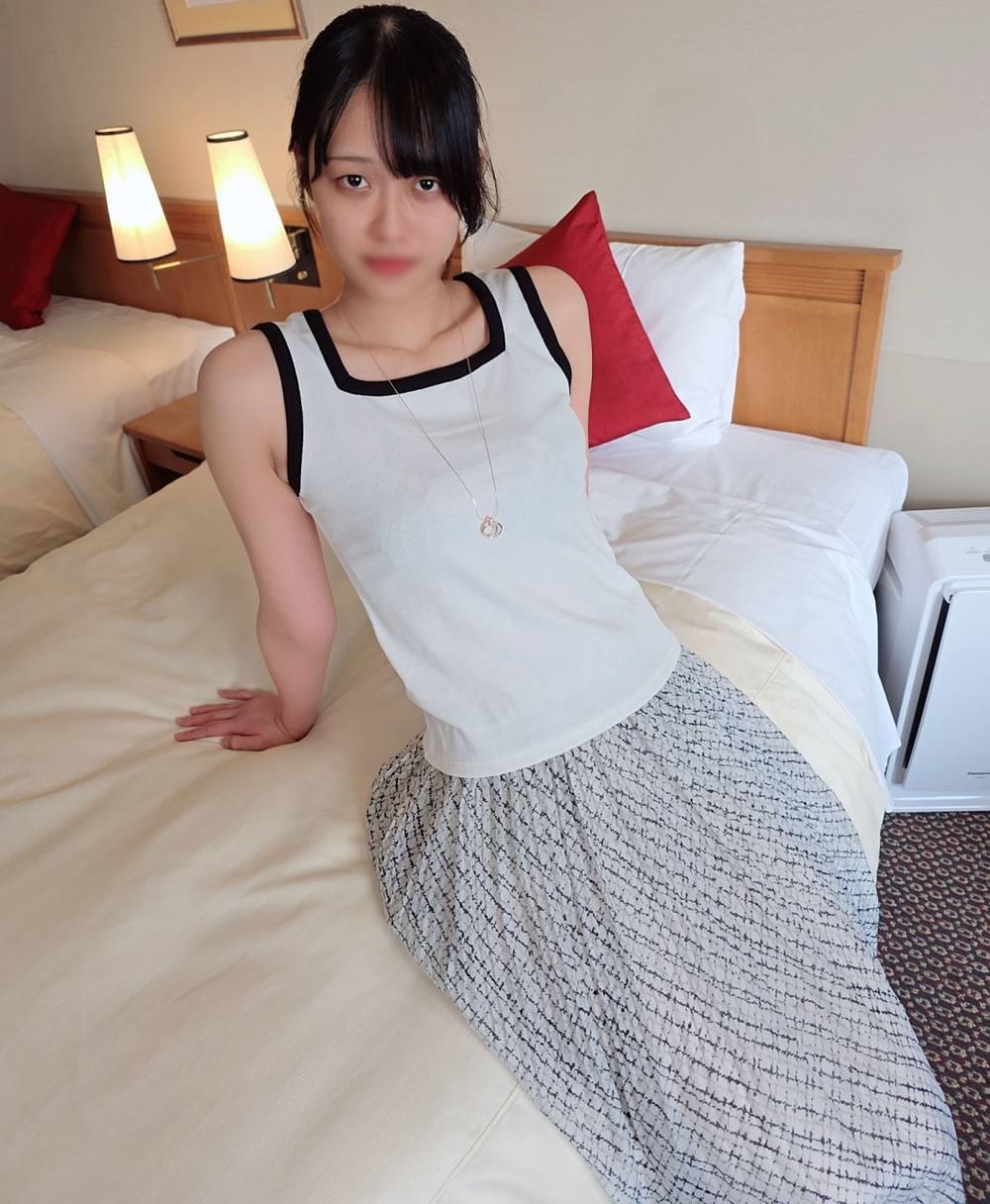 ※初回50%(5/31まで)【初撮り/無】バレーボールで鍛えた肉体美を全て大開放~ファッションモデル並みの170cm短大生をやりたい放題!!2週間ため込んだキンタマがカラカラになるまで無限発射 /真希