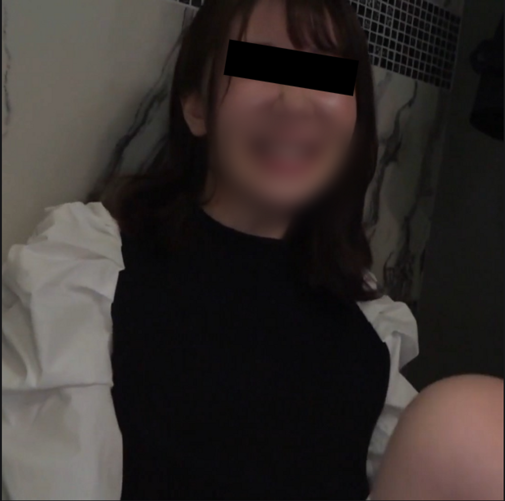 【完全顔出し】スレンダー清楚系美女と激しくSEX