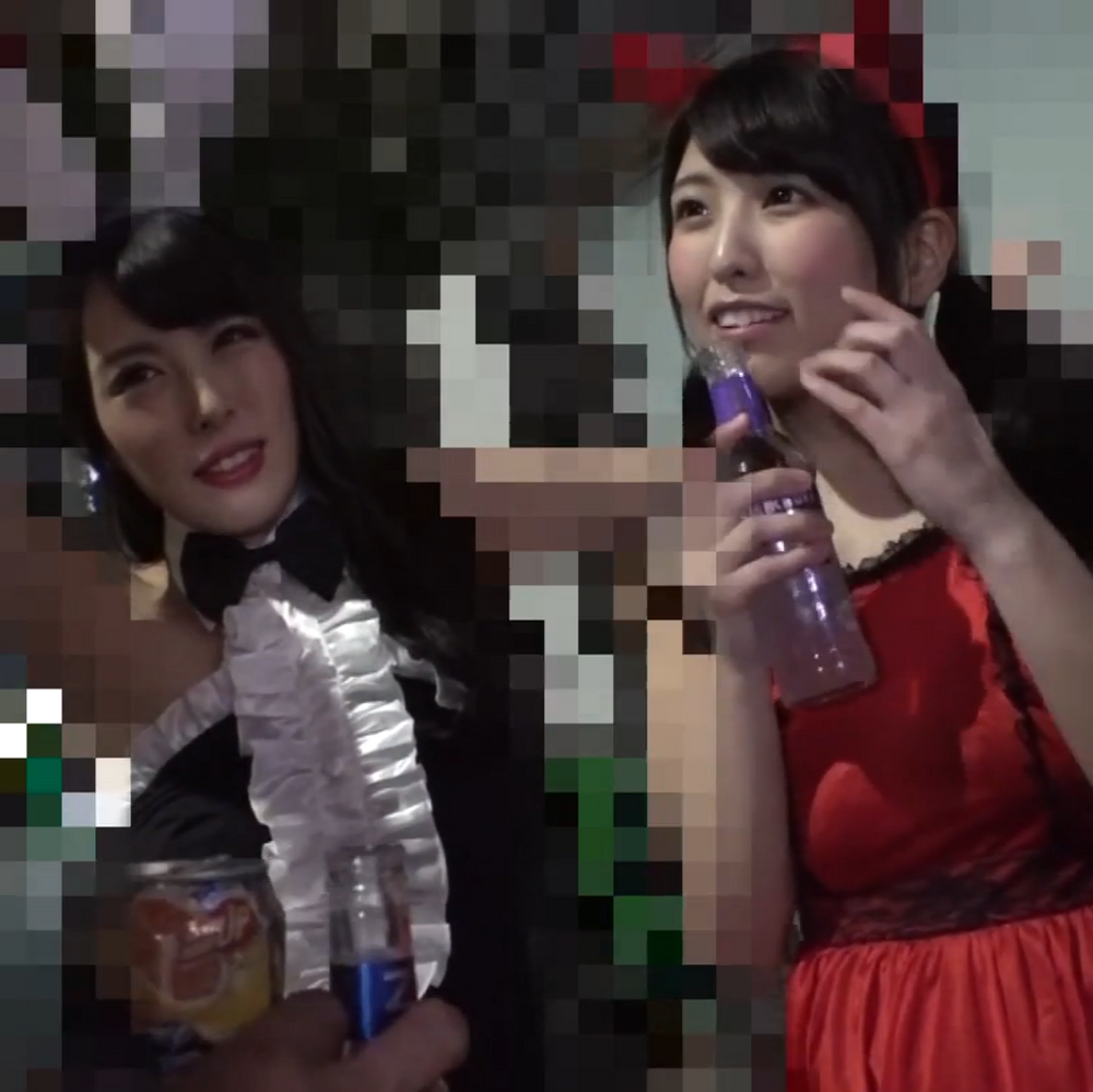 【個人撮影】渋谷のハロウィンで酔っぱらった先輩後輩二人組を持ち帰ってダブルSEXｗｗｗ コスプレ乱交パーティー開催