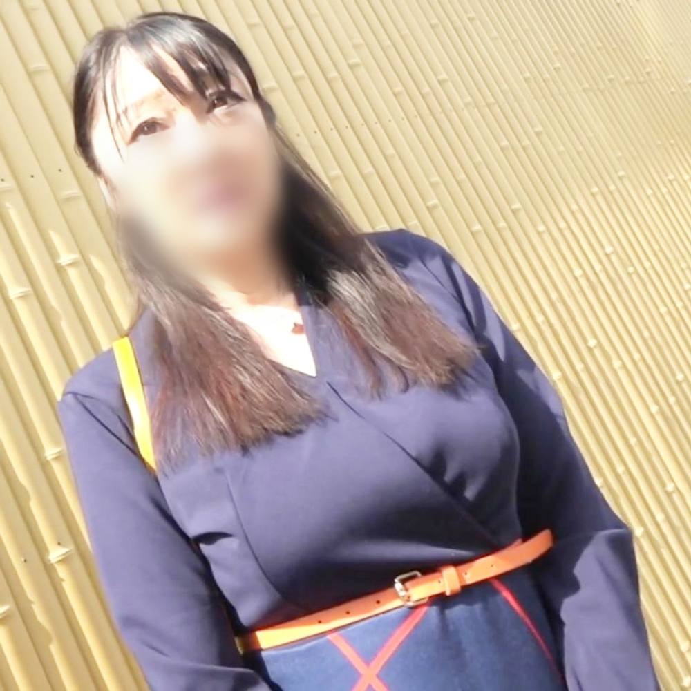 《熟女・ハメ撮り》美味しそうな円熟ダイナミック五十路ボディ熟女！生チ○ポで快楽イキ連発！！