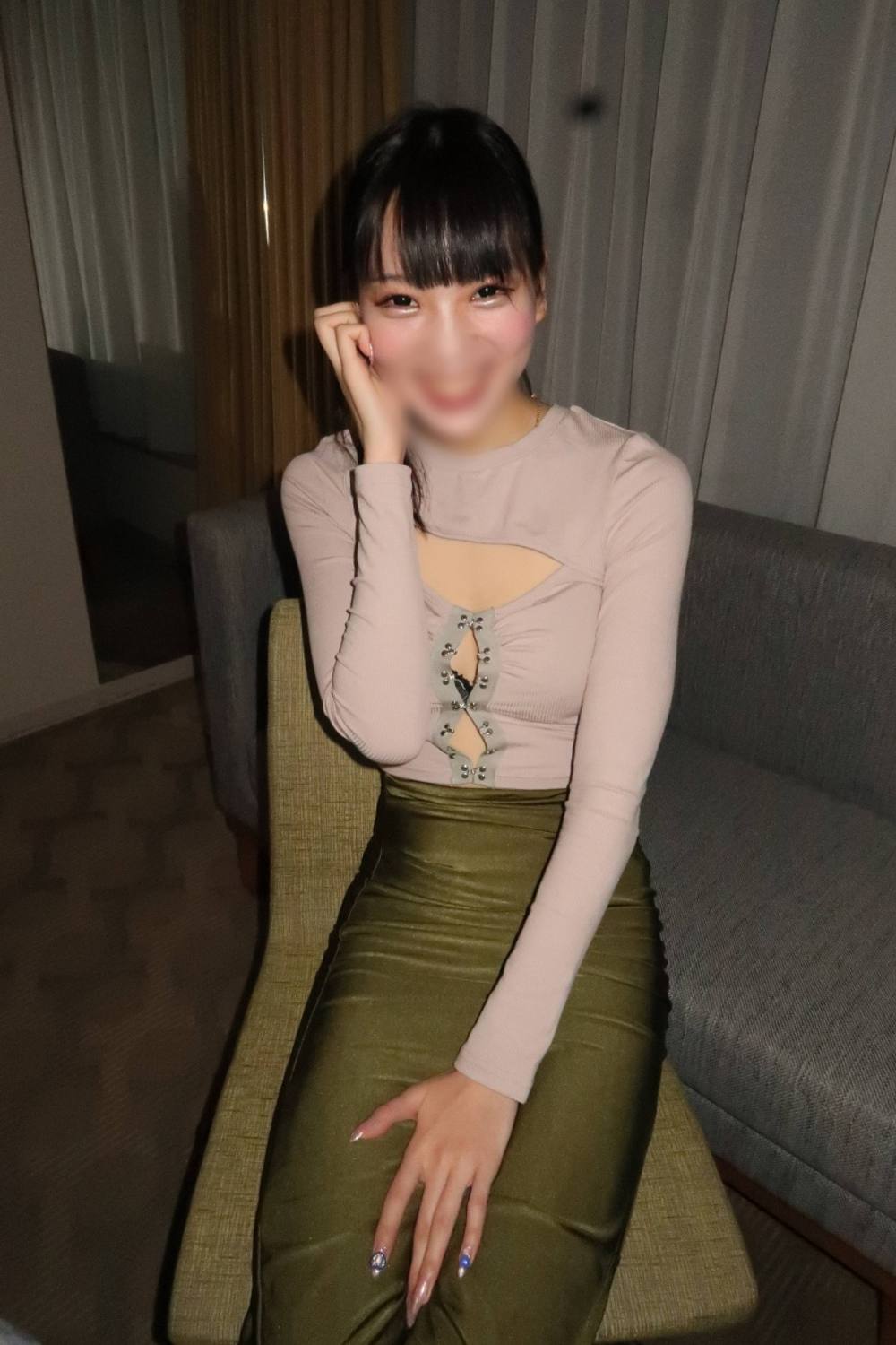 [無修正・完全素人・中出し・潮吹き]＜モデル志望の都内在住２１歳Fカップ！＞美脚が自慢のきれいなおねえさんにたっぷり中だし♡　