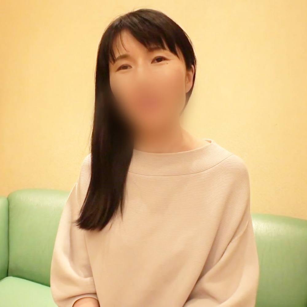 《熟女・中出し》声が可愛い50歳奥さん！洗ってないチ○ポの即尺！フェラ抜き⇒幸せそうな顔をしながら膣奥に精子を流し込まれて絶頂♪